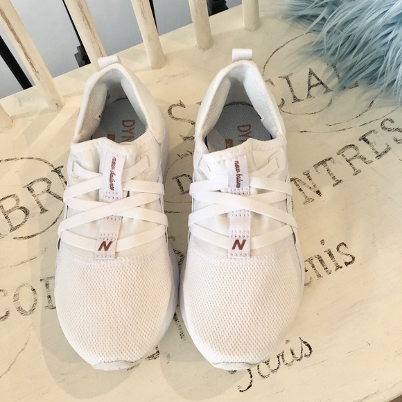 New Balance Sneakers, Womens White New Balance Running Shoes, Size 5, New No Box - Picture 4 of 13